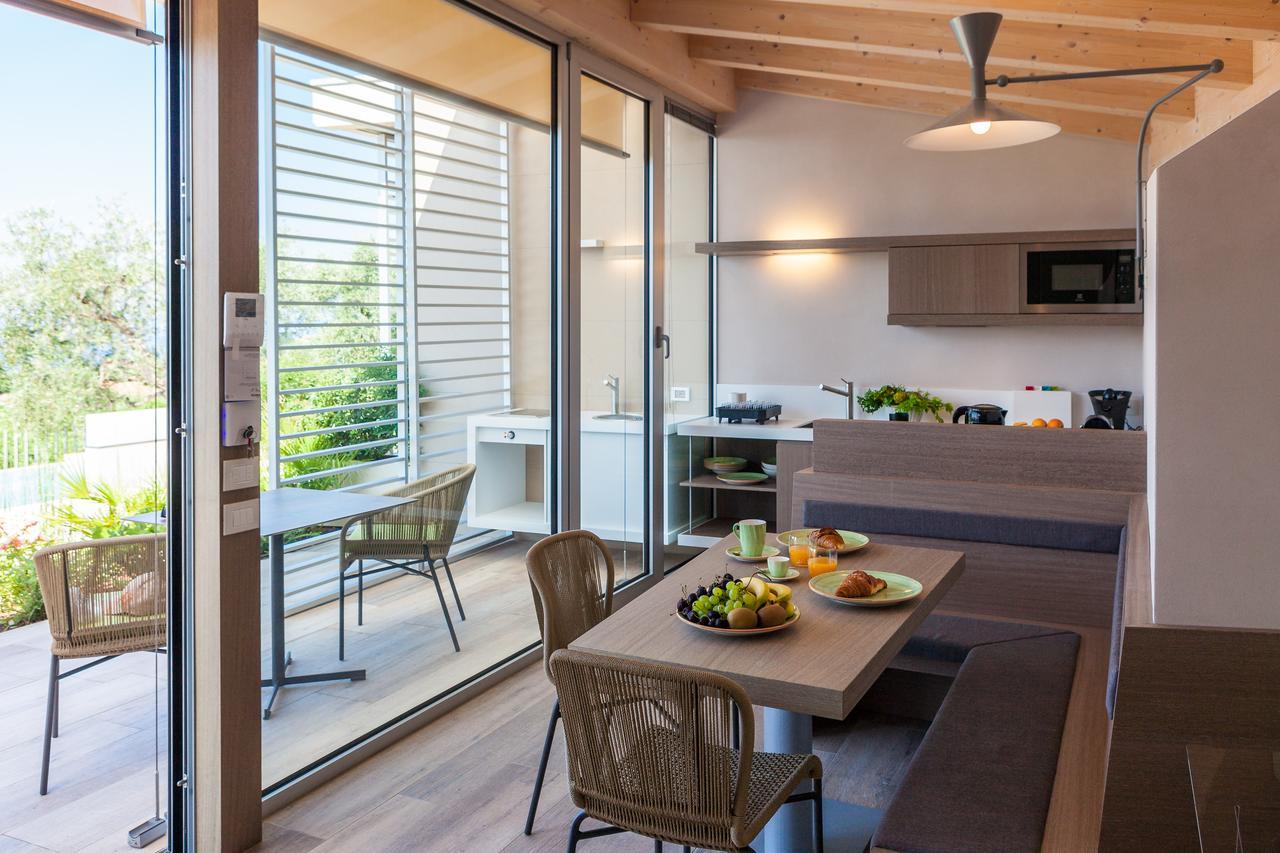 ברדולינו San Colombano Suites מראה חיצוני תמונה