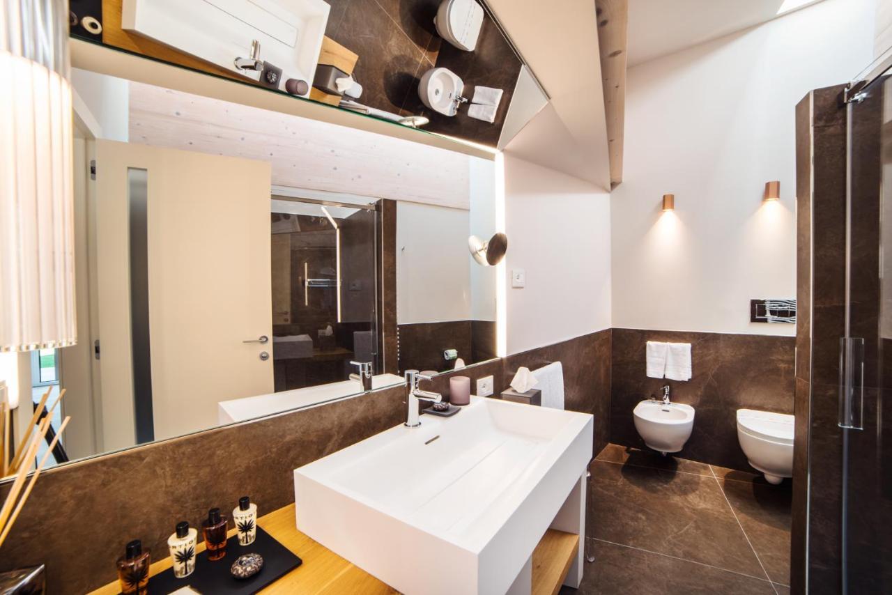 ברדולינו San Colombano Suites מראה חיצוני תמונה