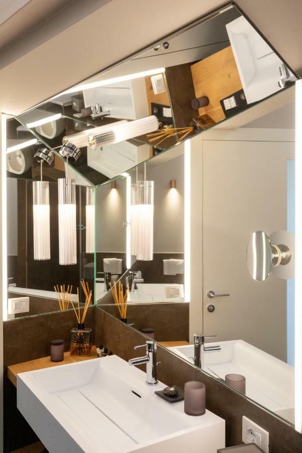 ברדולינו San Colombano Suites מראה חיצוני תמונה